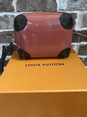 Louis Vuitton  Patent Miroir Venice Vieux Rose